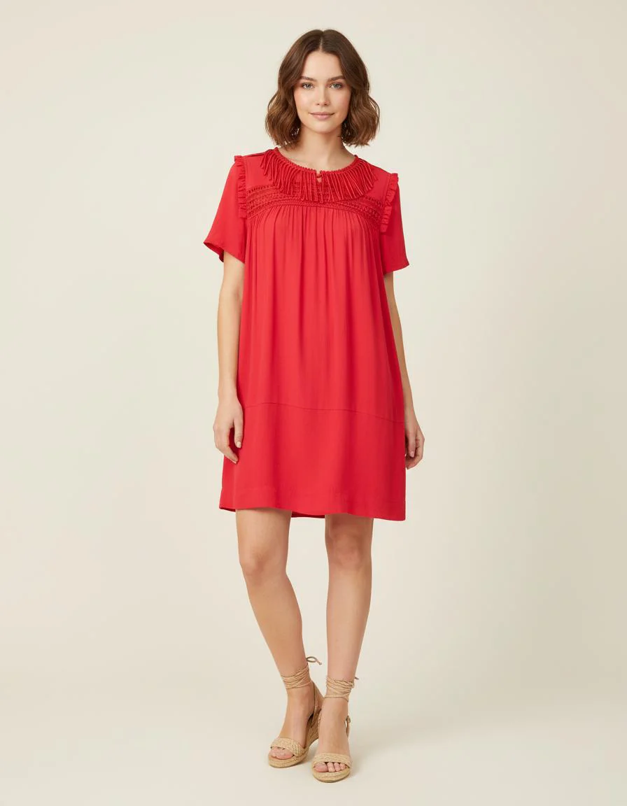 Robe Fluide Avec Broderies - Taille M/38