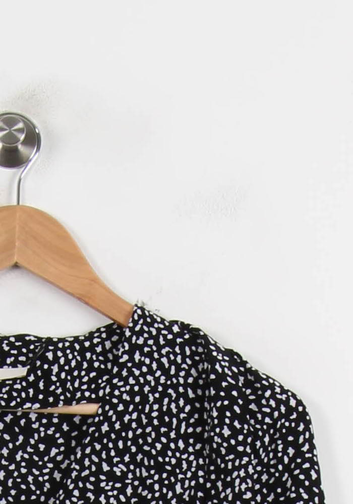 Blouse Noire et Blanche - Taille M/38 - Image 3