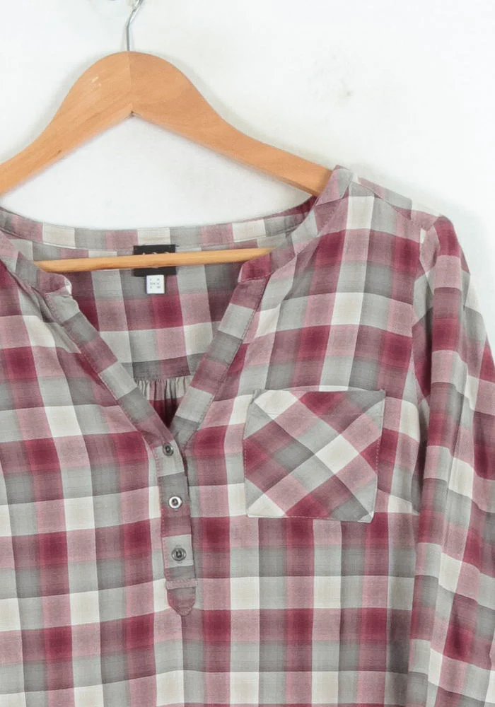 Chemise À Carreaux Rouge et Grise - Taille M/38 - Image 3