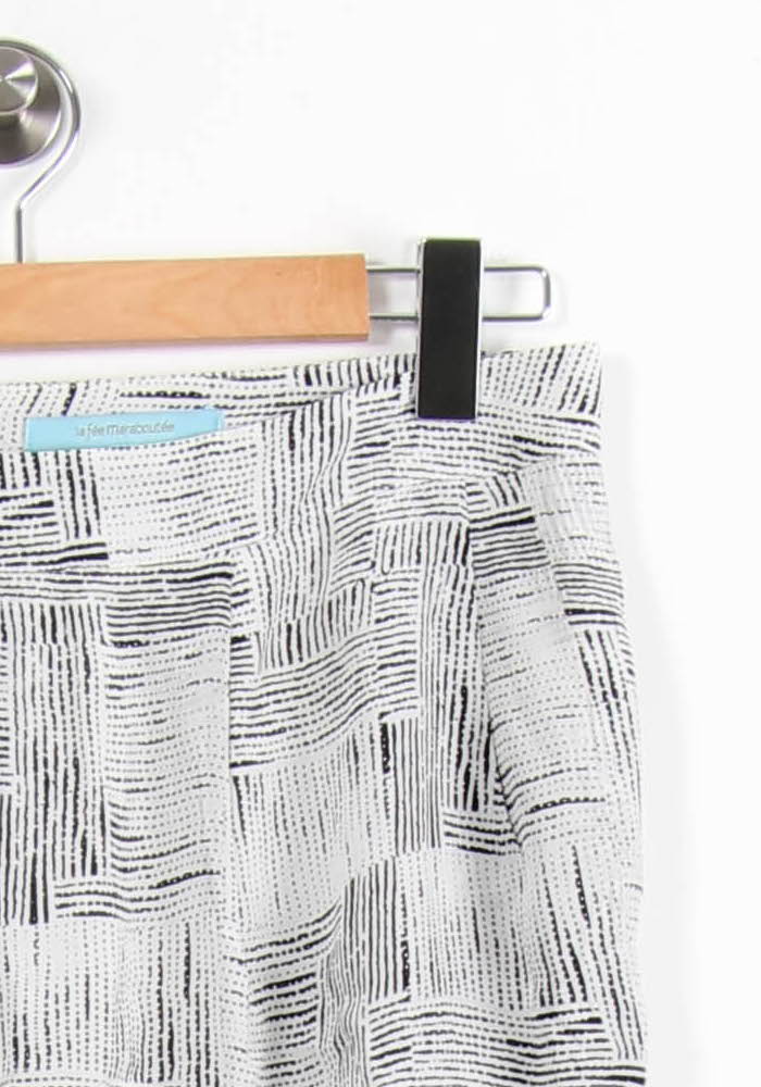 Jupe Blanche et Noire - Taille L/40 - Image 3