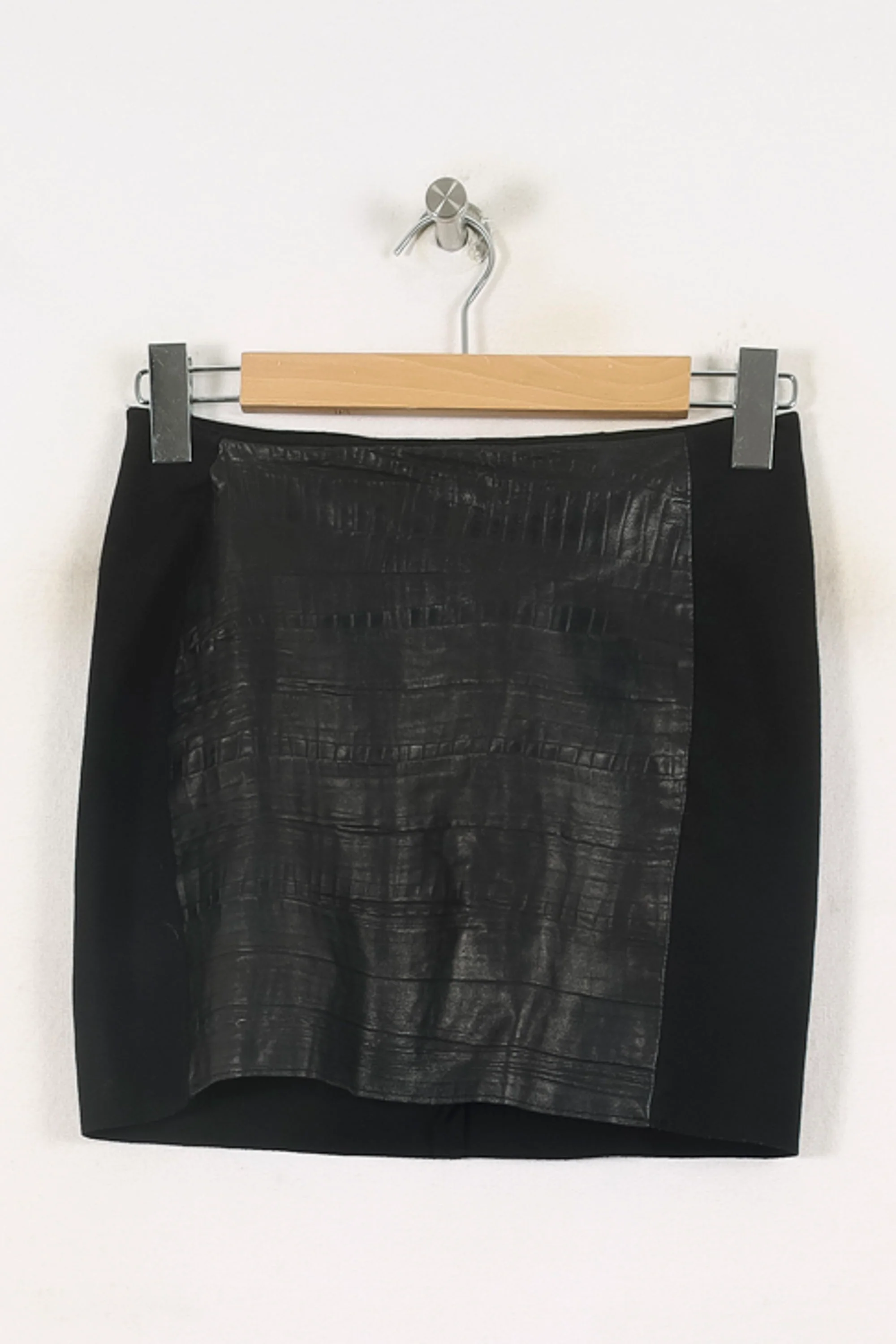 Jupe Courte Noire - Taille S/36 - Image 2