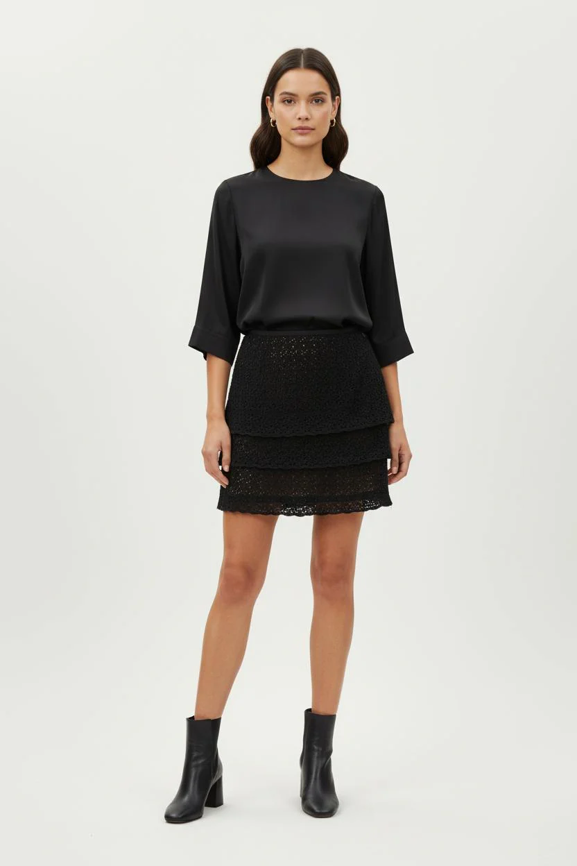 Jupe Courte Noire - Taille XL/42
