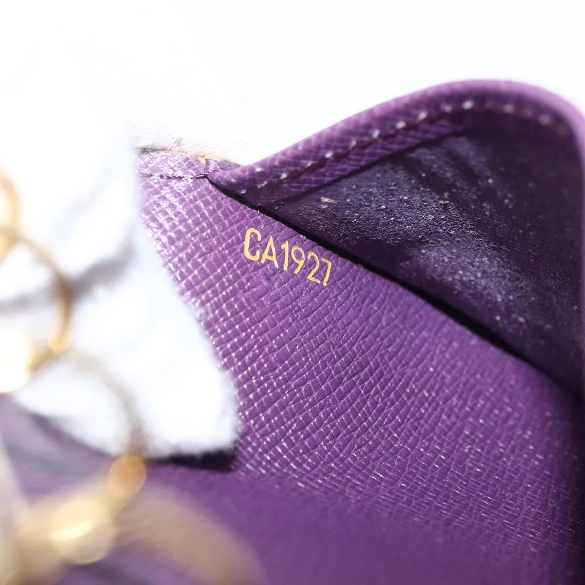 Louis Vuitton Agenda Cover Epi Leather - Image 7