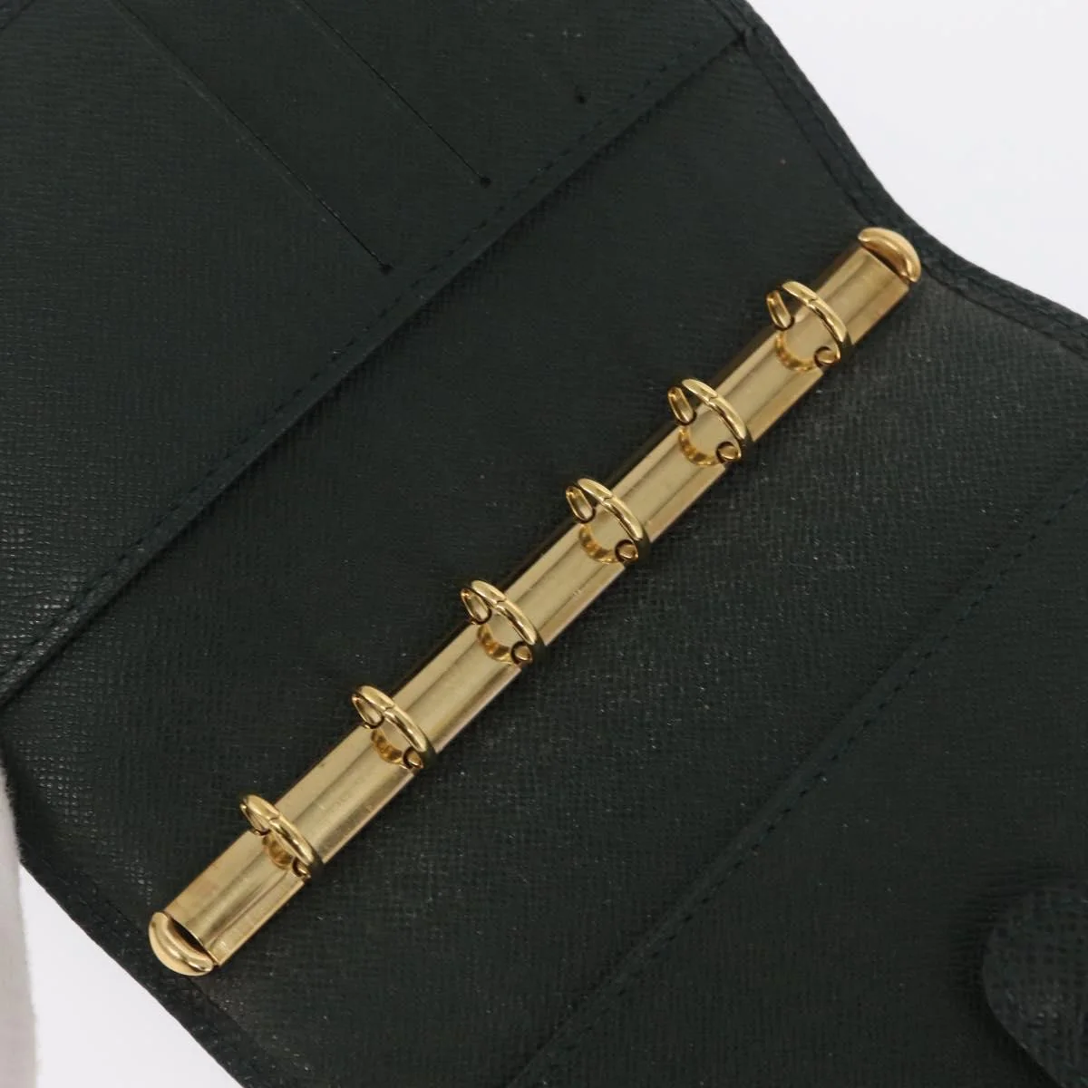 Louis Vuitton Agenda Cover Taiga Leather - Image 12
