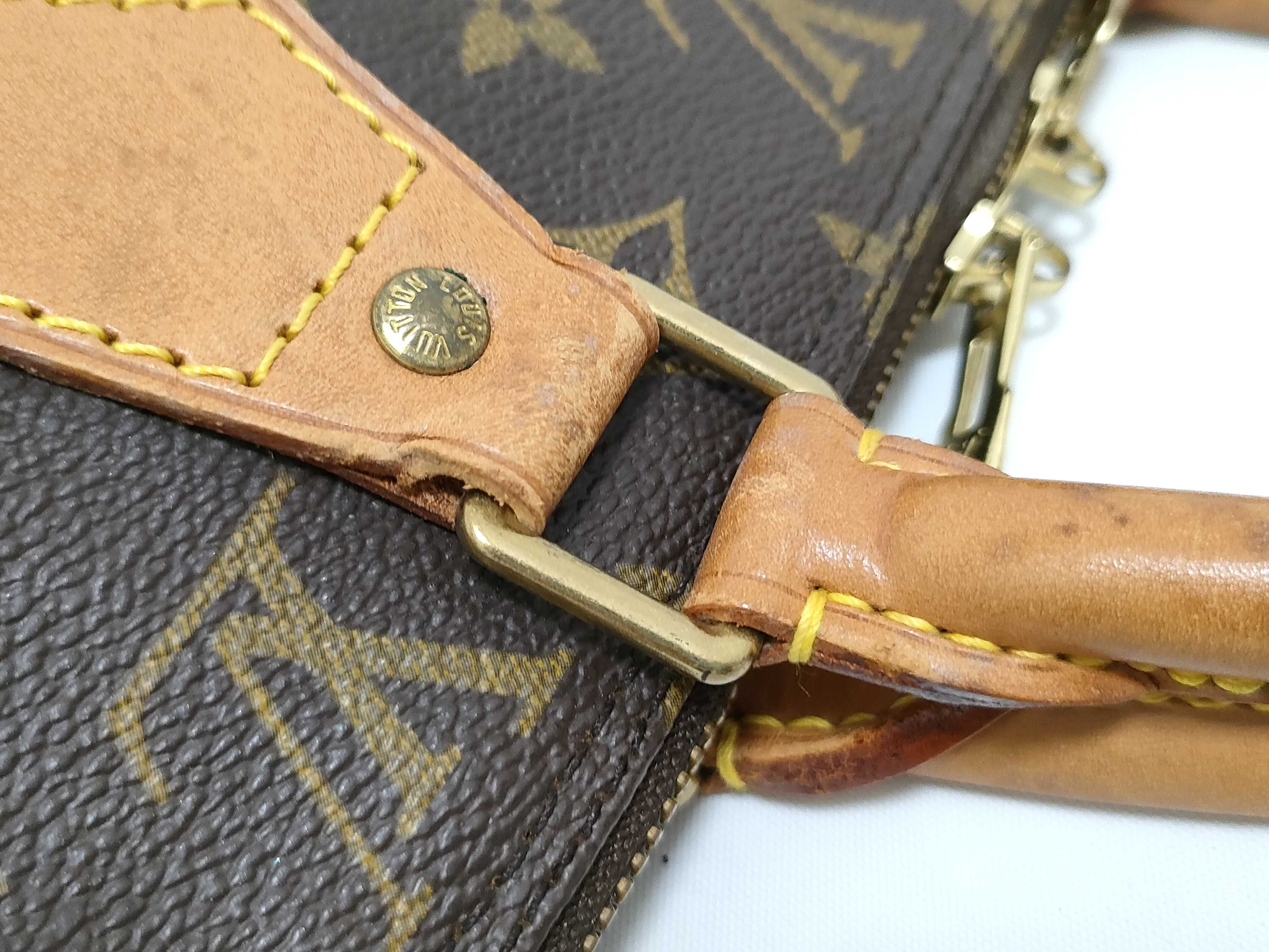 Louis Vuitton Alma Handbag Monogram Canvas - Image 4