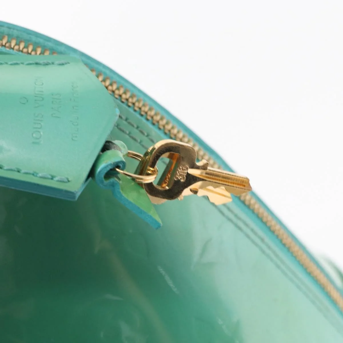 Louis Vuitton Alma Handbag Patent Leather - Image 13