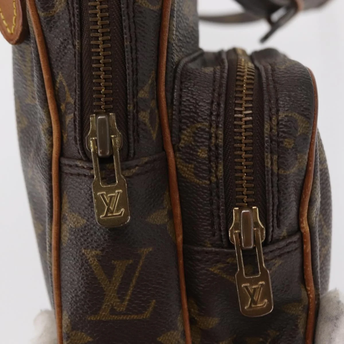 Louis Vuitton Amazone Bag Monogram Canvas - Image 12