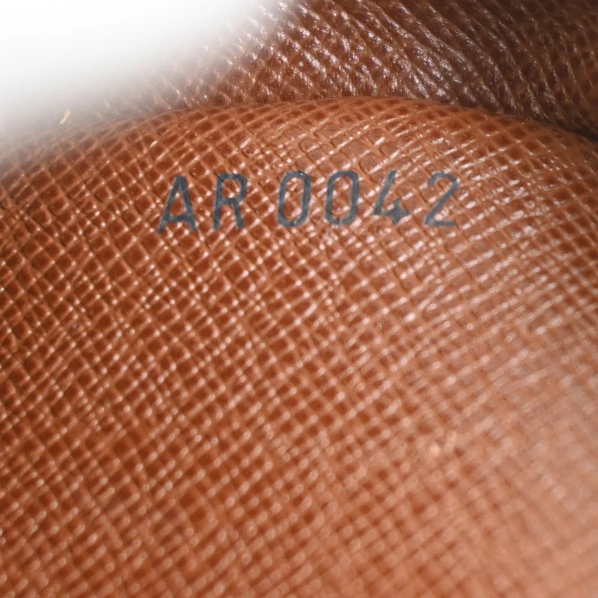 Louis Vuitton Amazone Bag Monogram Canvas - Image 7