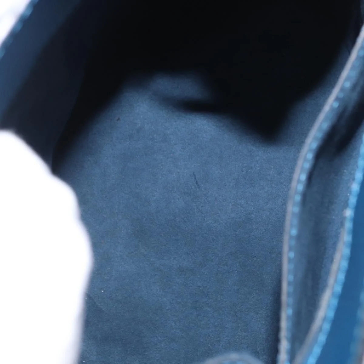 Louis Vuitton Cluny Shoulder Bag Epi Leather - Image 5