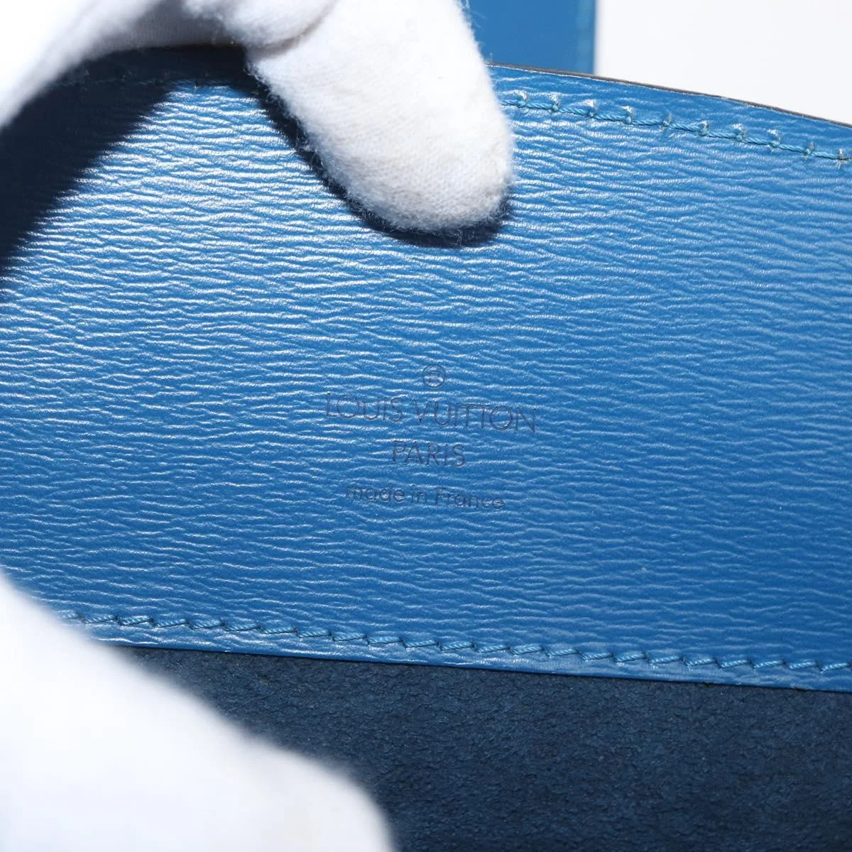 Louis Vuitton Cluny Shoulder Bag Epi Leather - Image 6