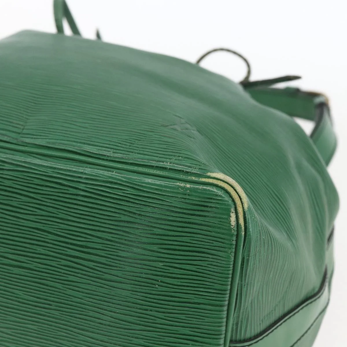Louis Vuitton Petit Noe Handbag Epi Leather - Image 10