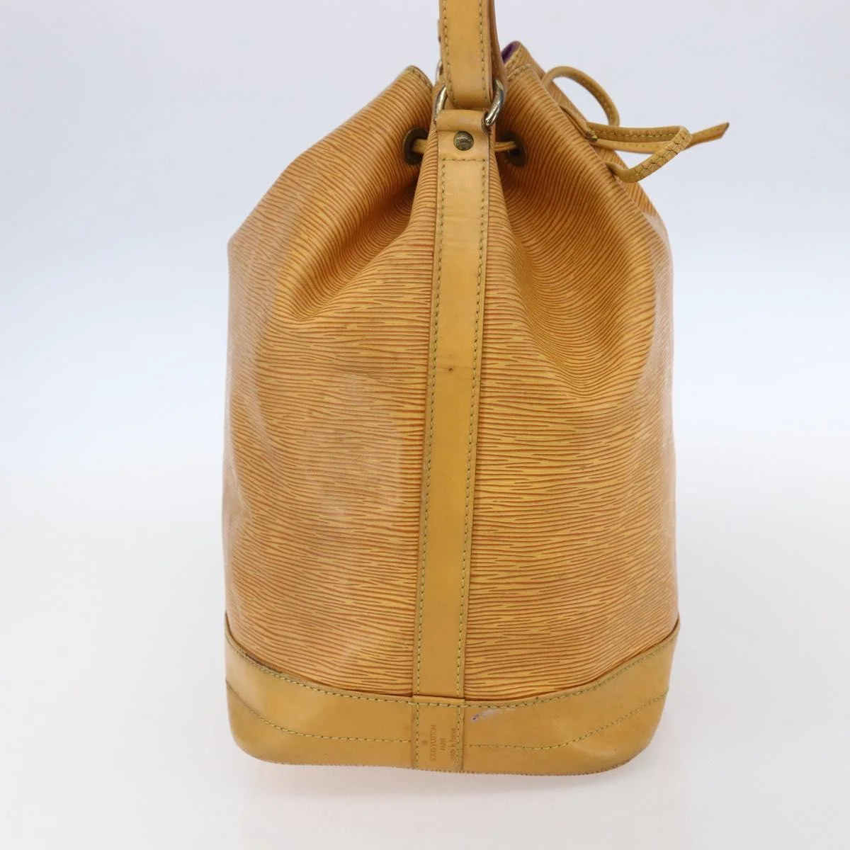 Louis Vuitton Petit Noe NM Handbag Epi Leather - Image 3