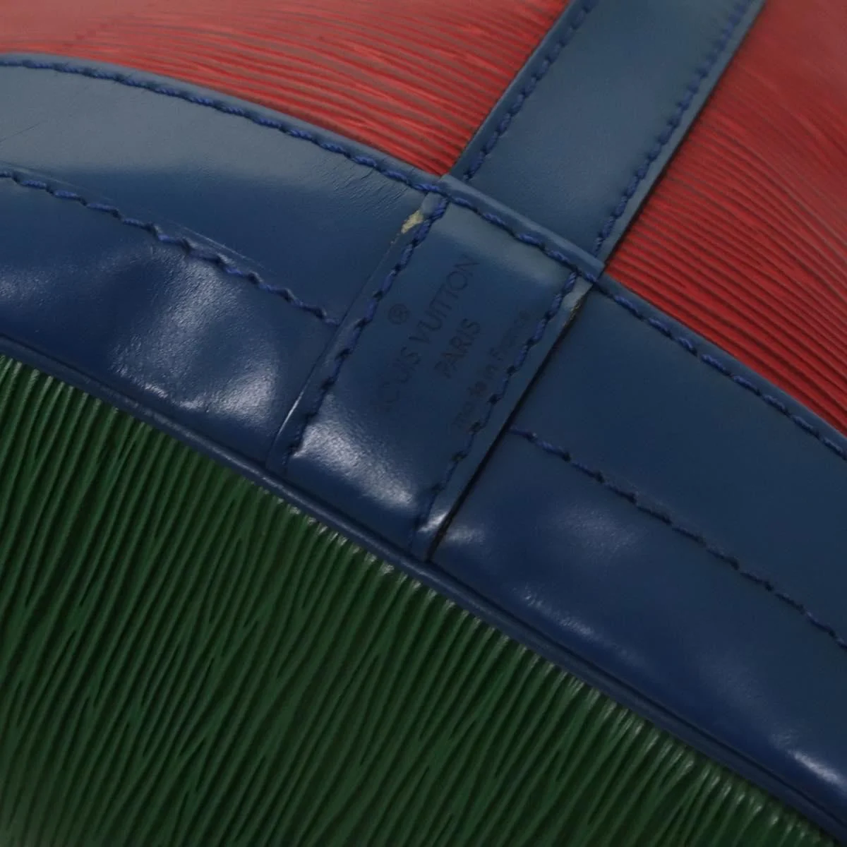Louis Vuitton Tricolor Noe Handbag Epi Leather - Image 6
