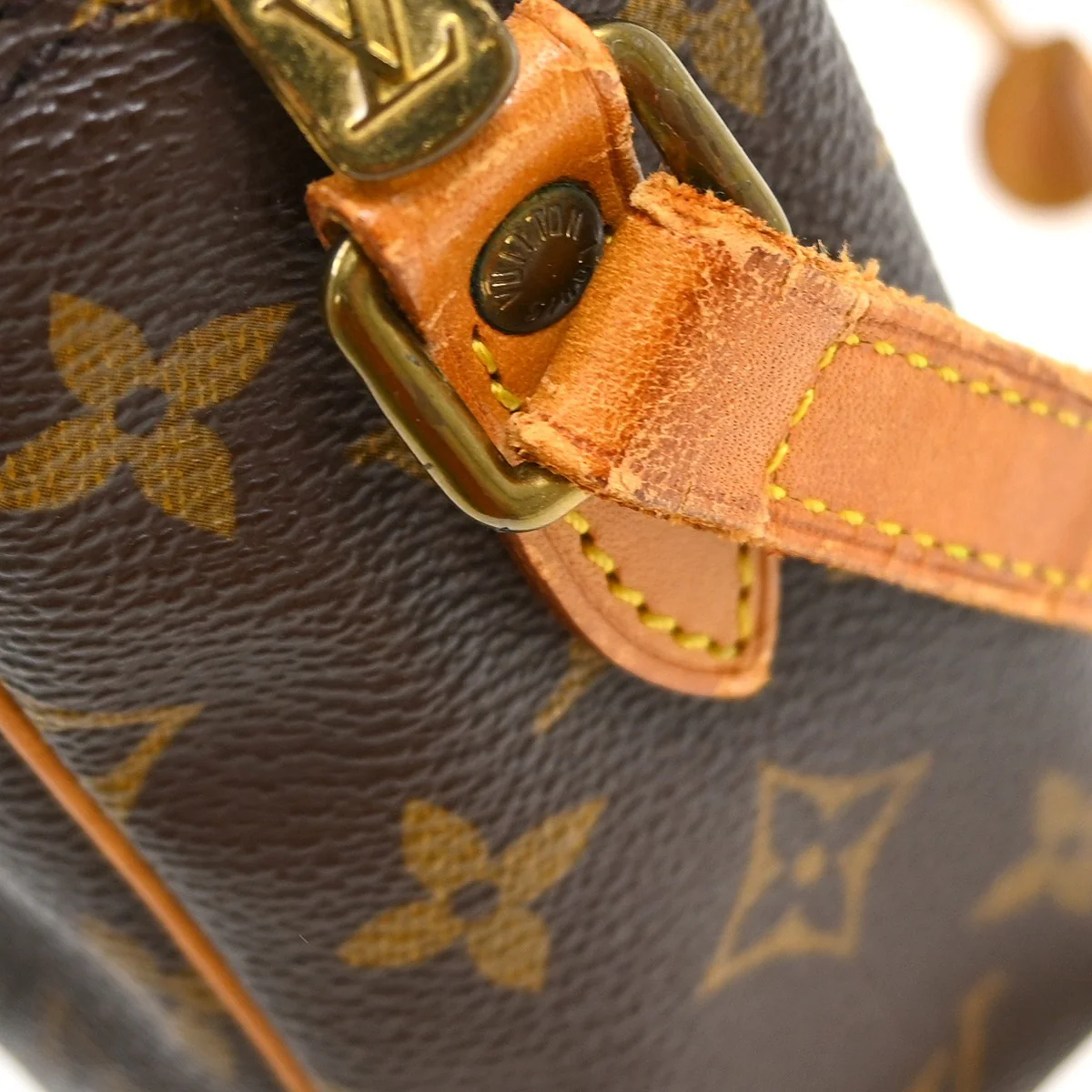 Louis Vuitton Trocadero Handbag Monogram Canvas - Image 11