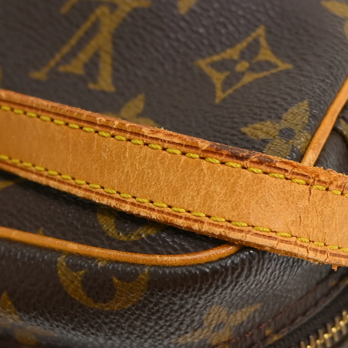 Louis Vuitton Trocadero Handbag Monogram Canvas - Image 12