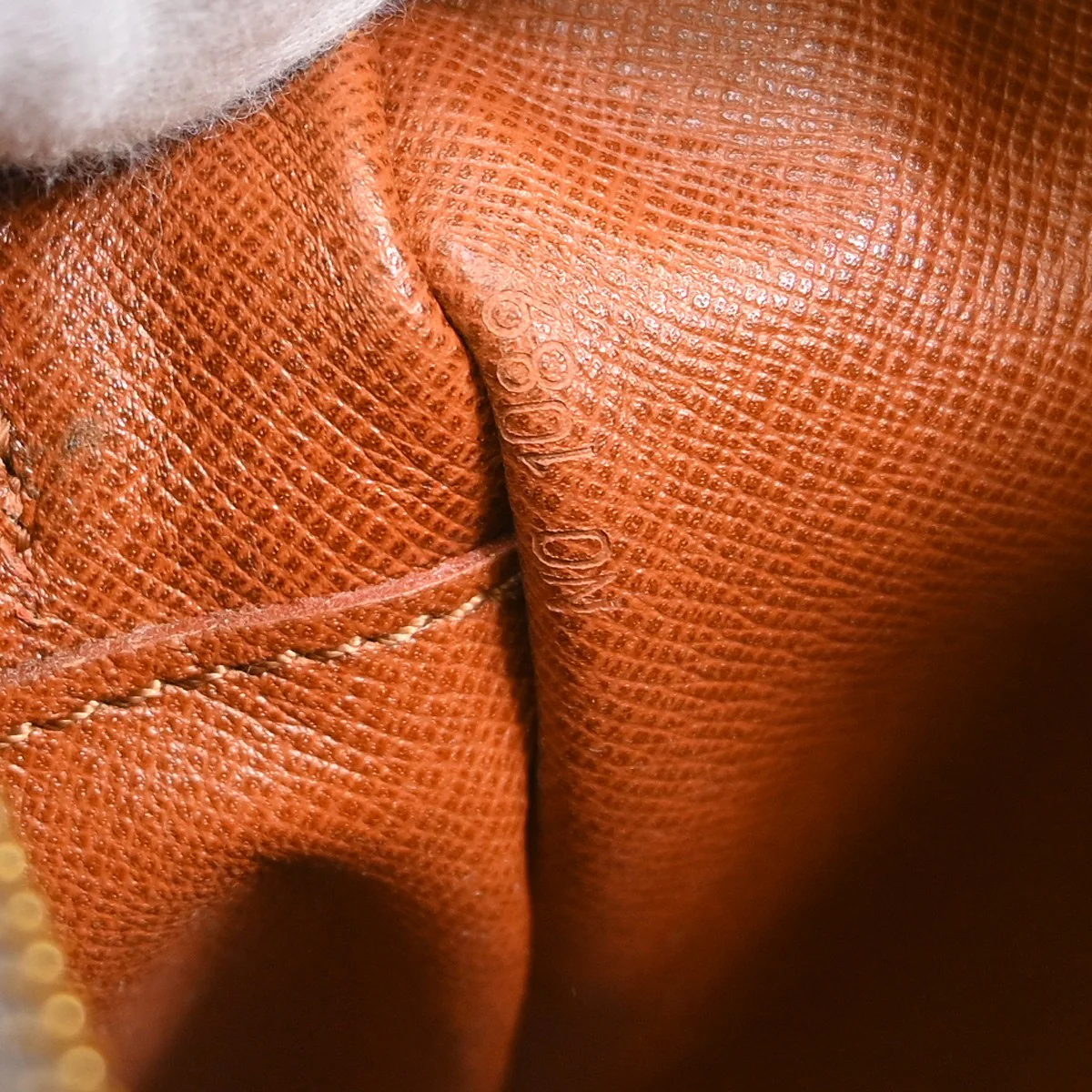 Louis Vuitton Trocadero Handbag Monogram Canvas - Image 5
