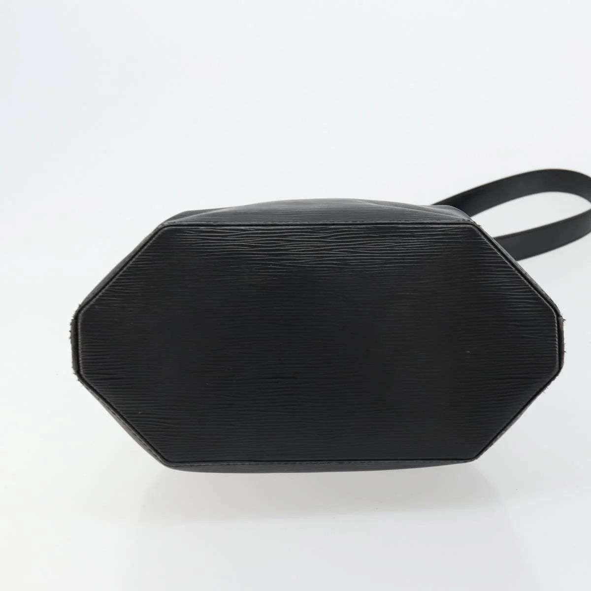 Louis Vuitton Vintage Sac d'Epaule Handbag Epi Leather - Image 15