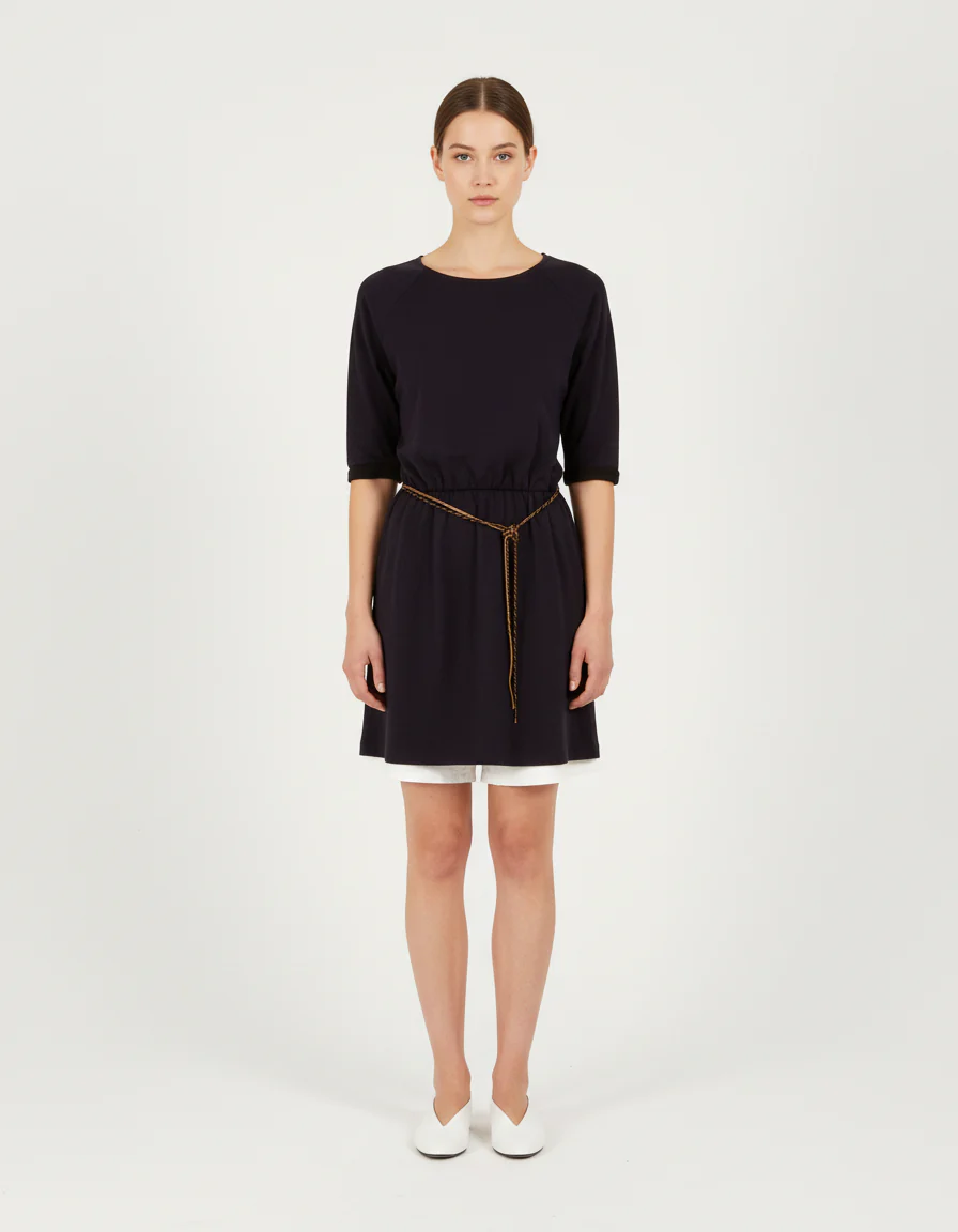 Robe bleue foncée avec ceinture - Taille S/36