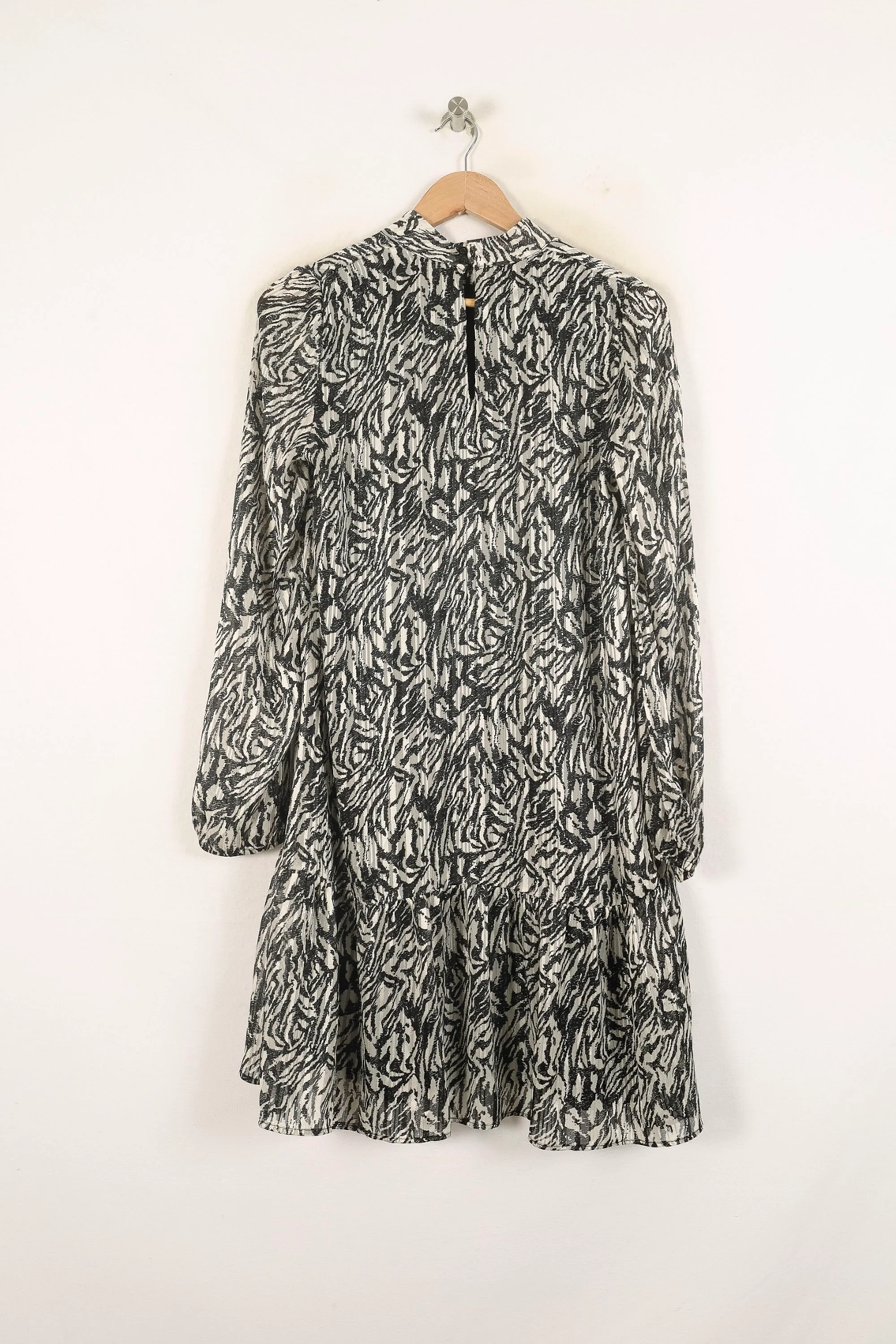 Robe Courte Noire et Blanche - Taille M/38 - Image 4