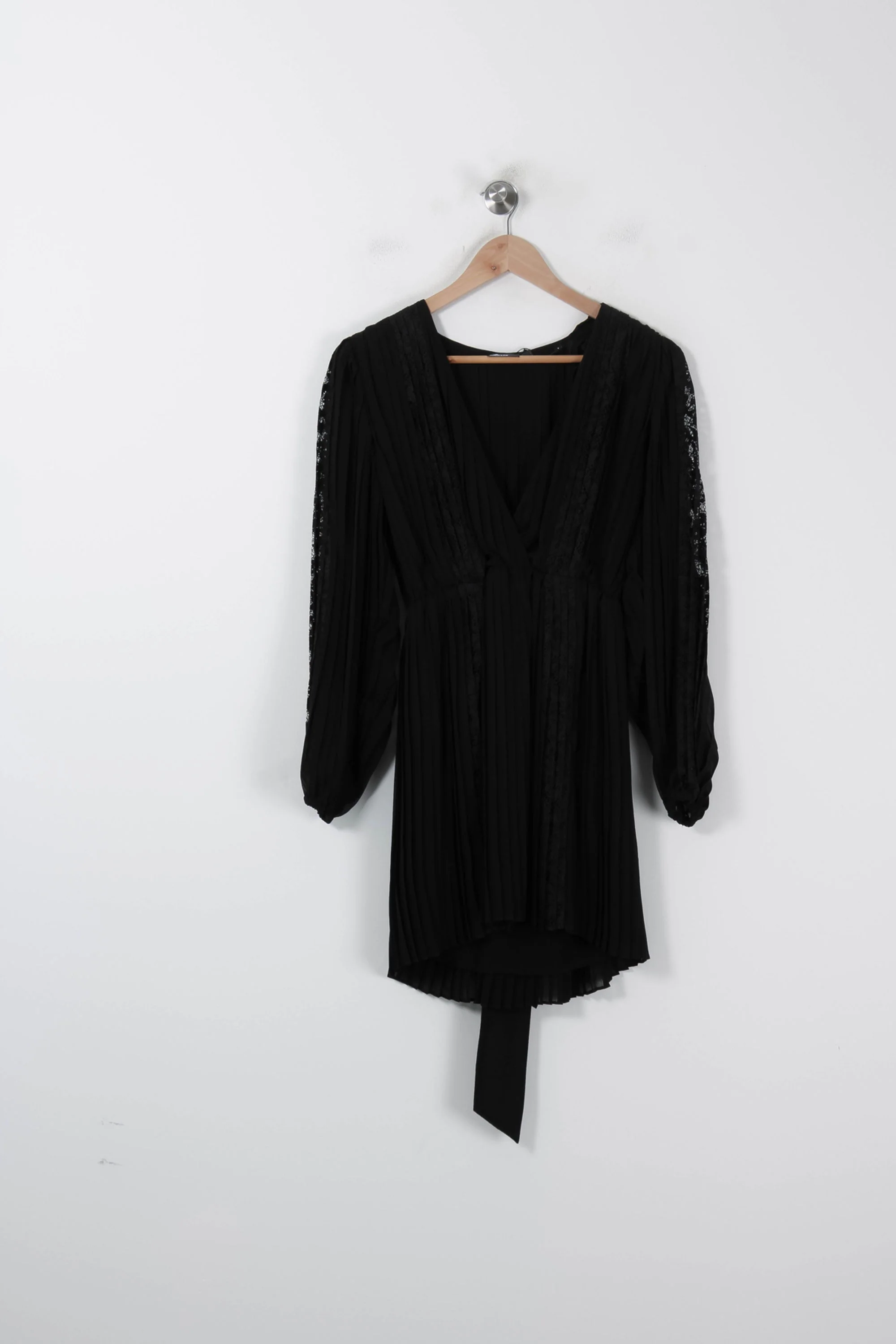 Robe Courte Noire - Taille S/36 - Image 2