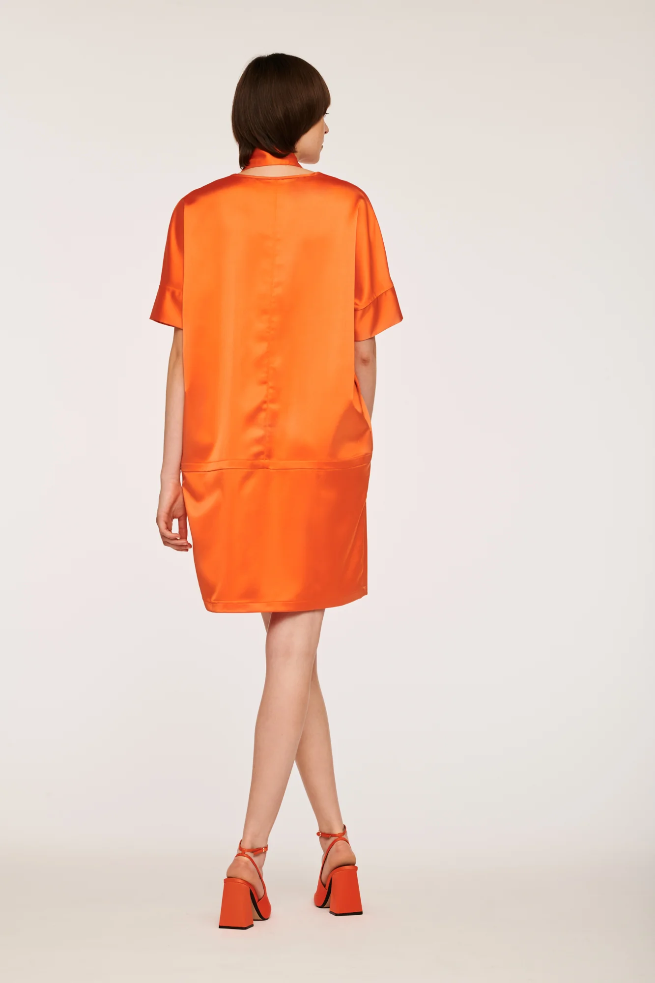Robe Courte Orange - Taille S/36 - Image 4