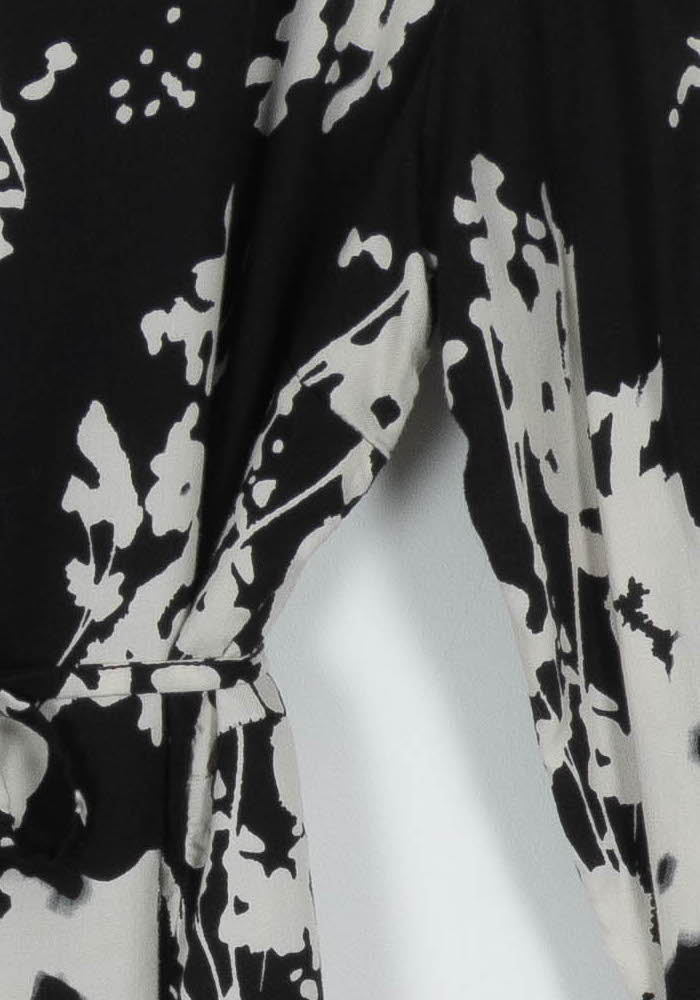 Robe Noire et Blanche - Taille L/40 - Image 3